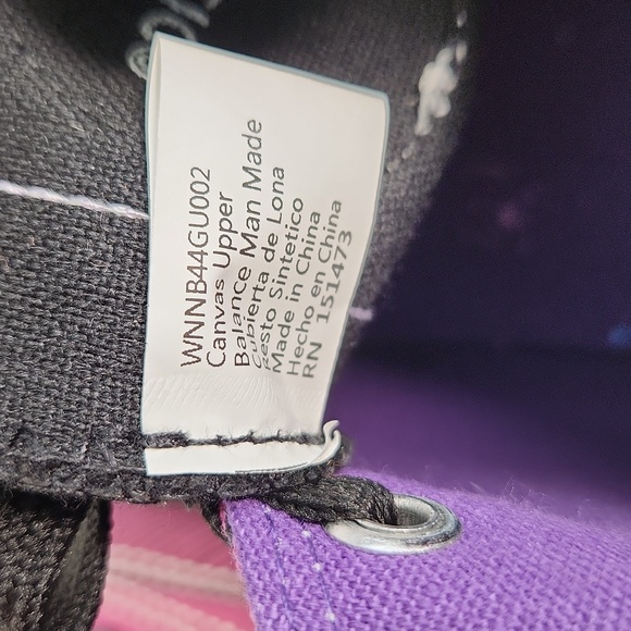 Tim Burton The Nightmare Before Christmas Size 6 1/2 Med Top Sneakers DISNEY NWT - Picture 17 of 17